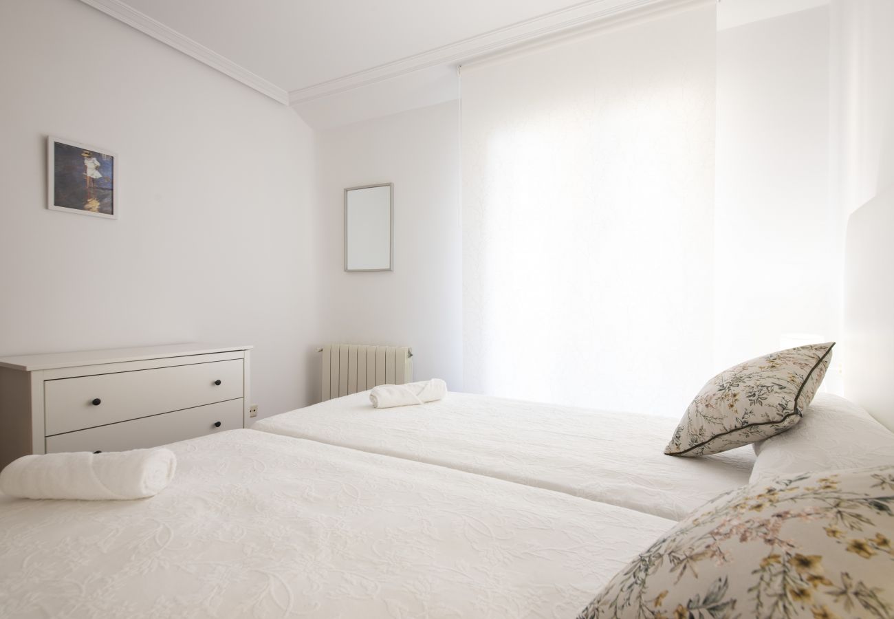 Apartment in San Sebastián - OLAS DE ONDARRETA Apartment in San Sebastián - OLAS DE ONDARRETA